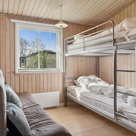 Lovely Within Walking Distance To The Sea Дом отдыха *