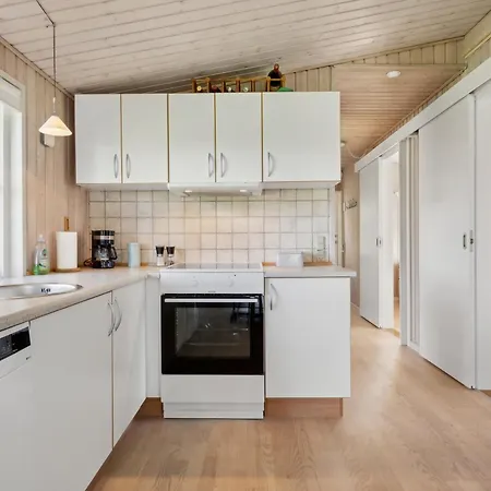 Lovely Within Walking Distance To The Sea 度假居