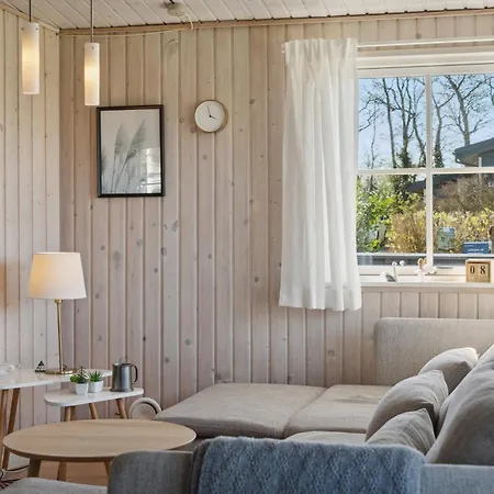 Feriehus Lovely Within Walking Distance To The Sea Brenderup